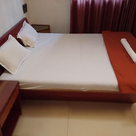 Agrawal Bhavan Budget Stay Only For Indians Mumbai Dış mekan fotoğraf