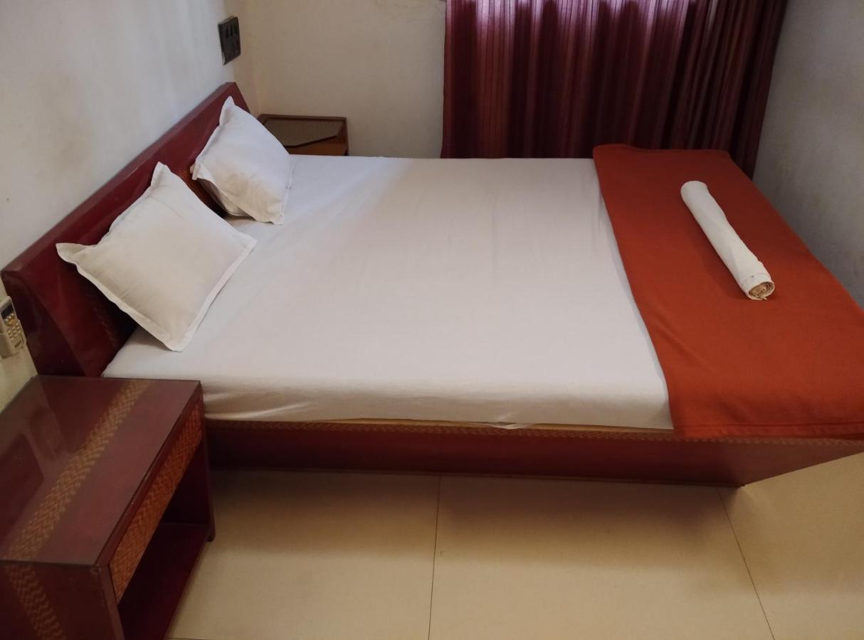 Agrawal Bhavan Budget Stay Only For Indians Mumbai Dış mekan fotoğraf