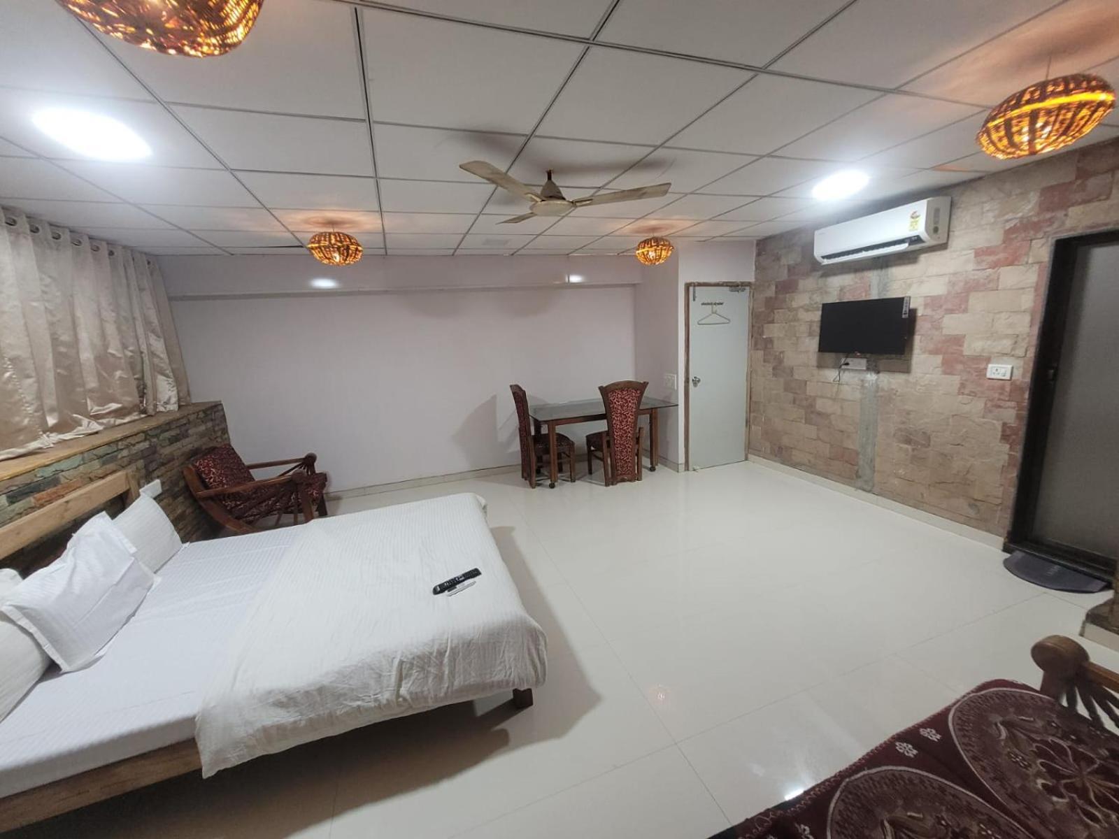 Agrawal Bhavan Budget Stay Only For Indians Mumbai Dış mekan fotoğraf
